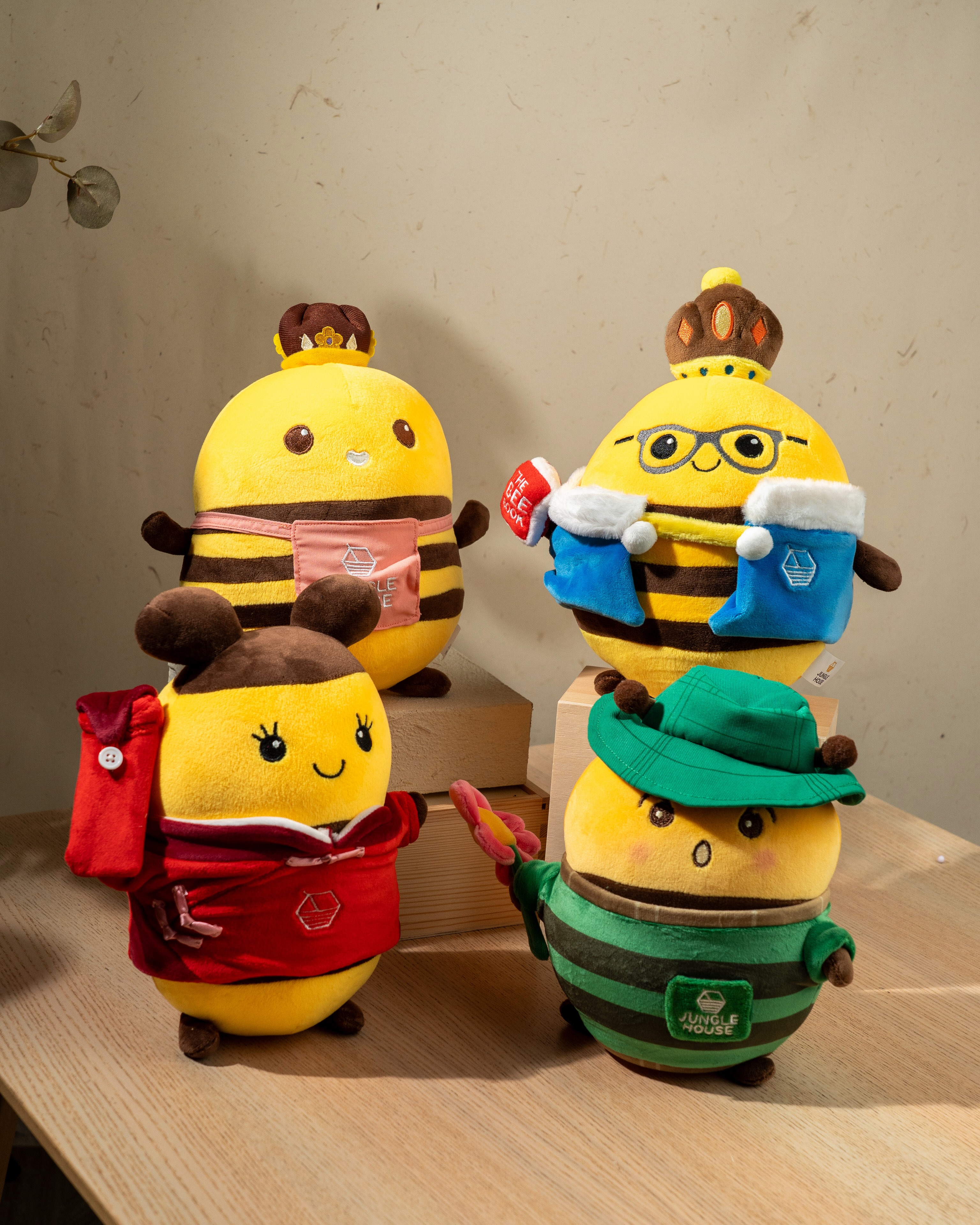 Jungle House Facebook ad: Meet the Jungle House Bee Family.