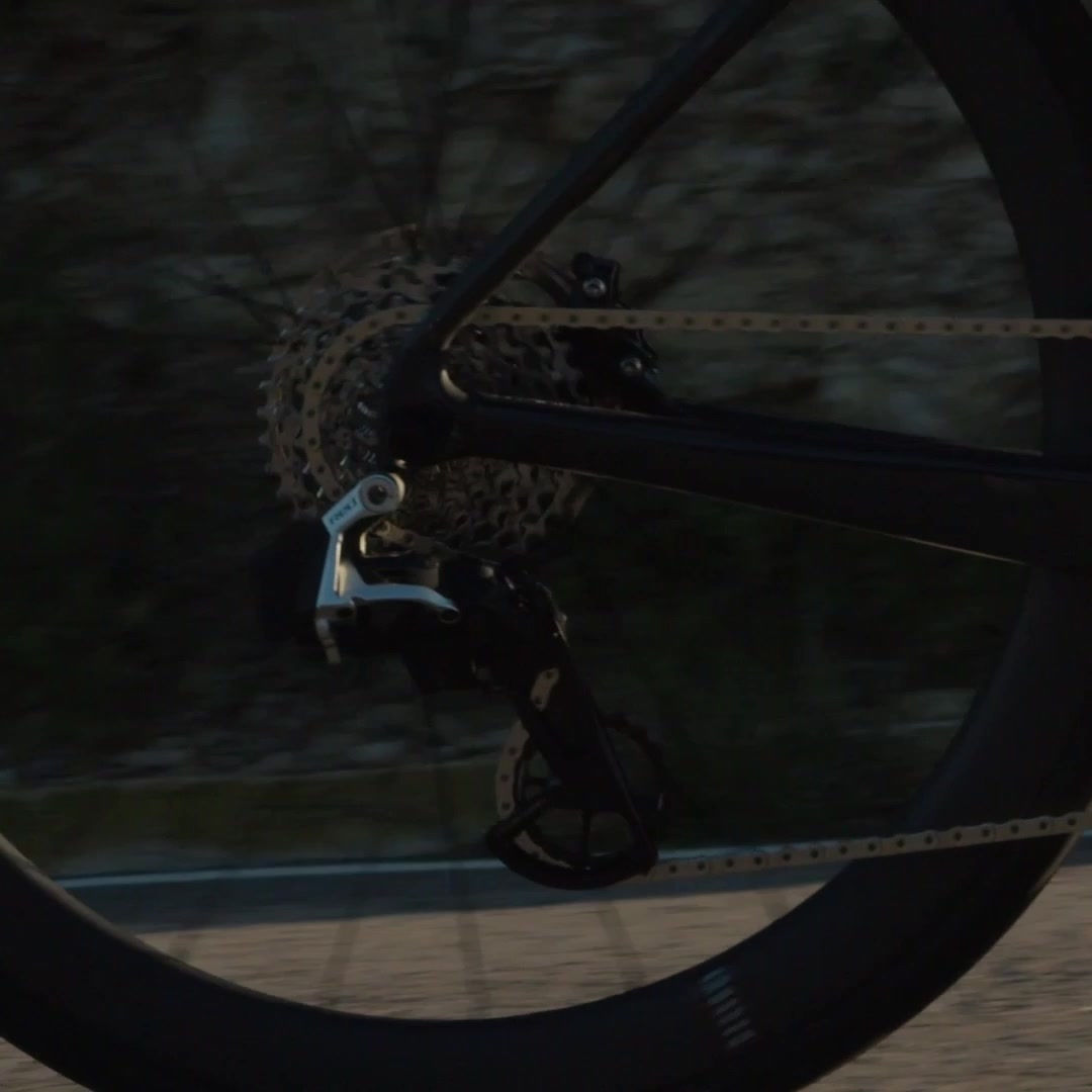 Cyclingceramic Facebook ad from Jan 17, 2026