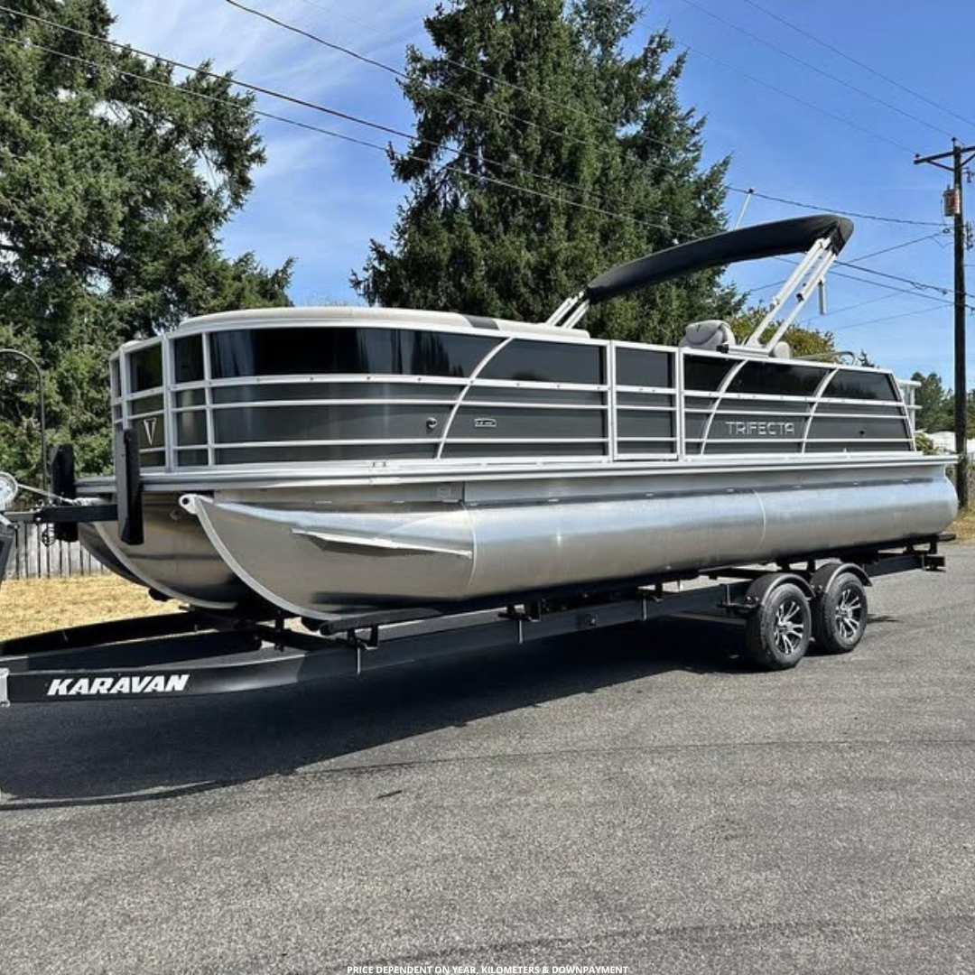 Boat Deal Canada Facebook ad