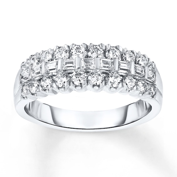 Jared Jewelers Facebook ad