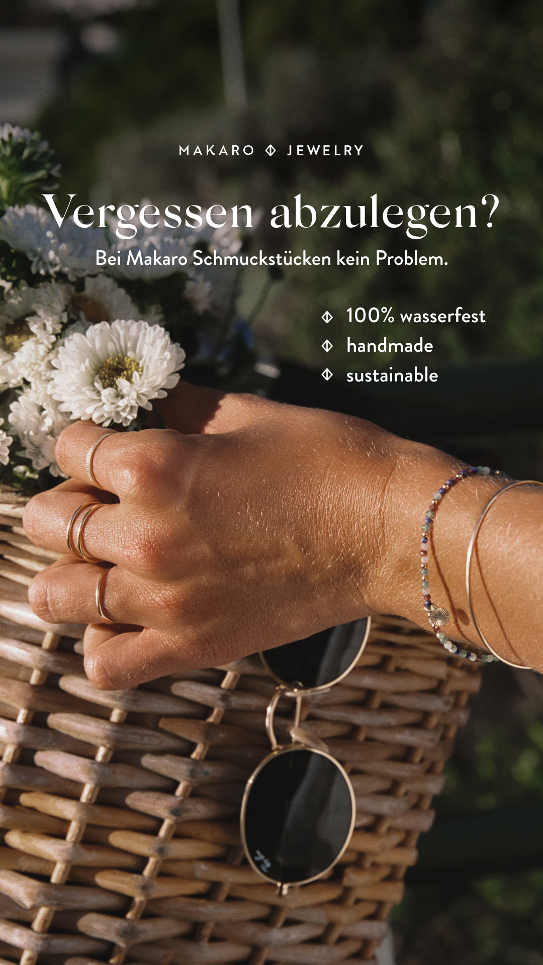 MAKAROjewelry Facebook ad