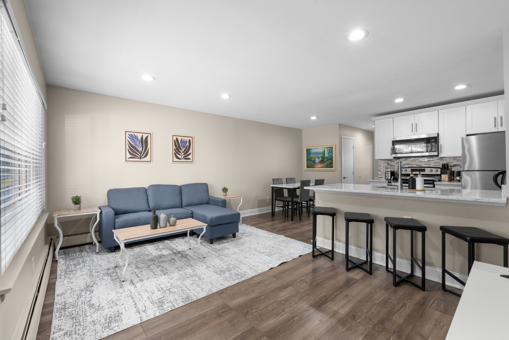 Giavino Murad Facebook ad: 1 Bed 1 Bath Apartment