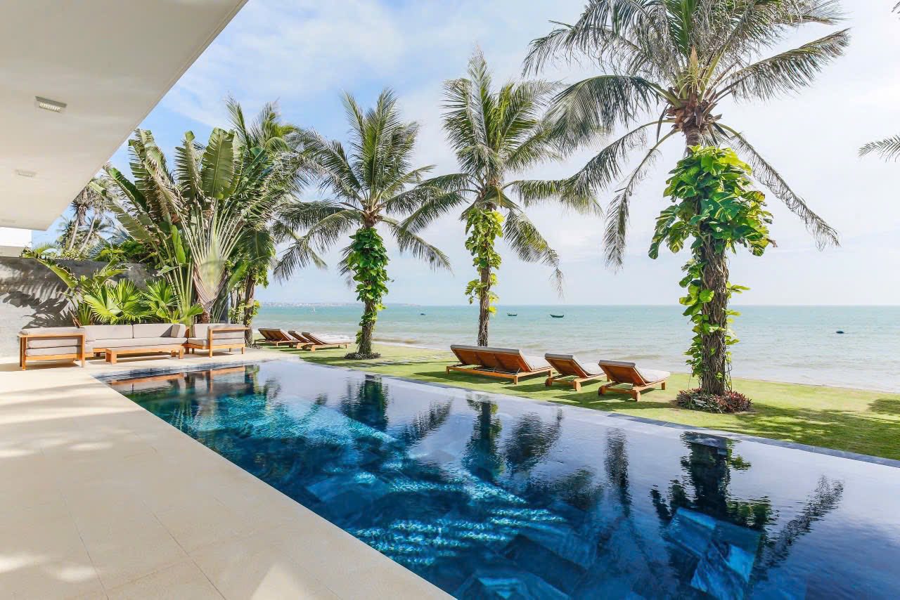 Oceanique Villas Mui Ne Facebook ad: THIÊN ĐƯỜNG NGHĨ DƯỠNG NGAY BỜ BIỂN MŨI…