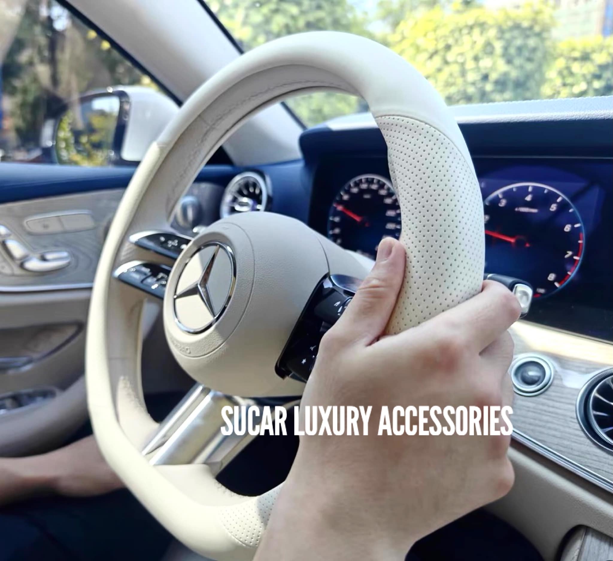 Su car Facebook ad