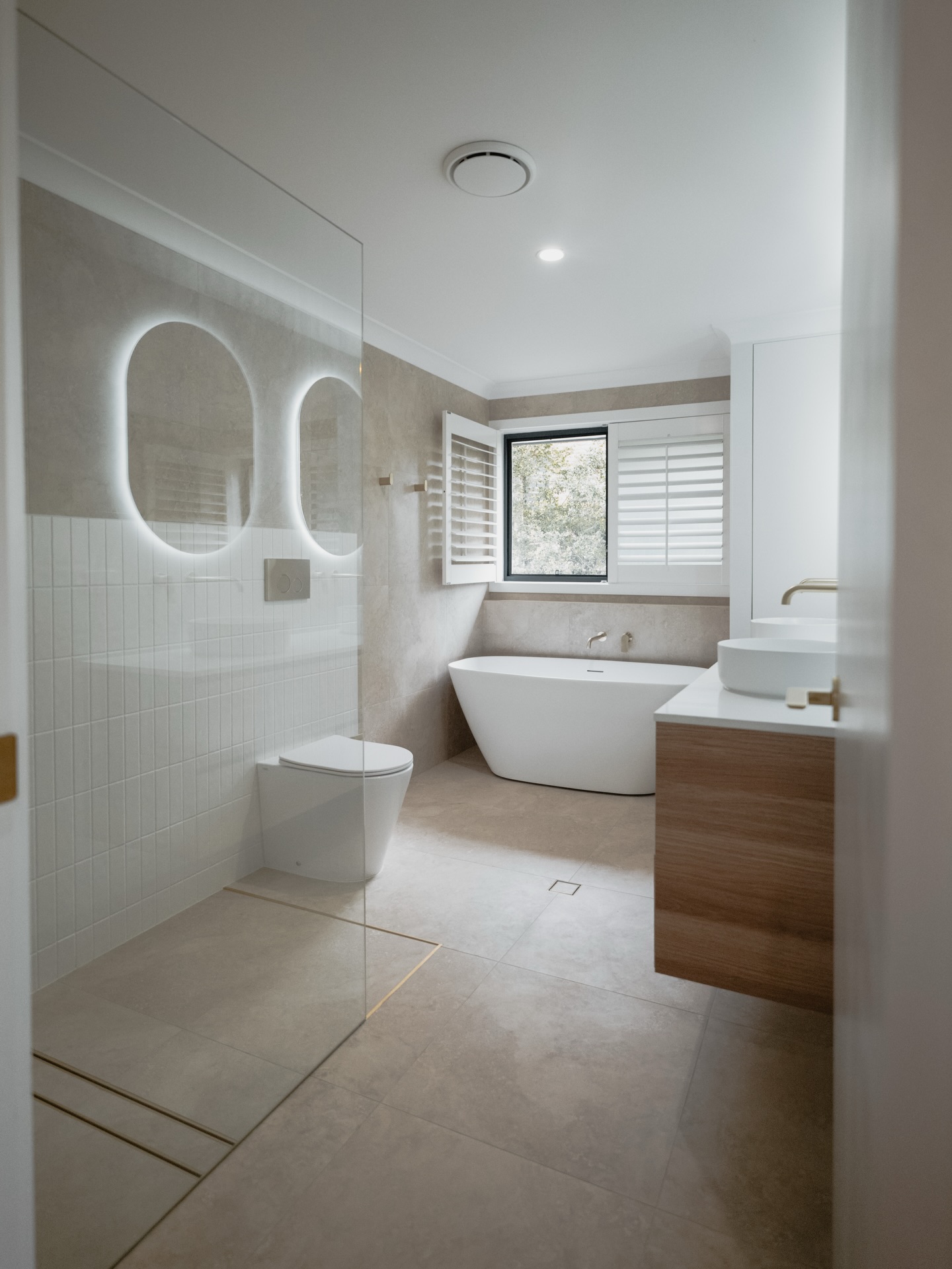 Harper and Jones Boutique Bathrooms Facebook ad: Bathroom Renovations Gold Coast | Harper and Jones…