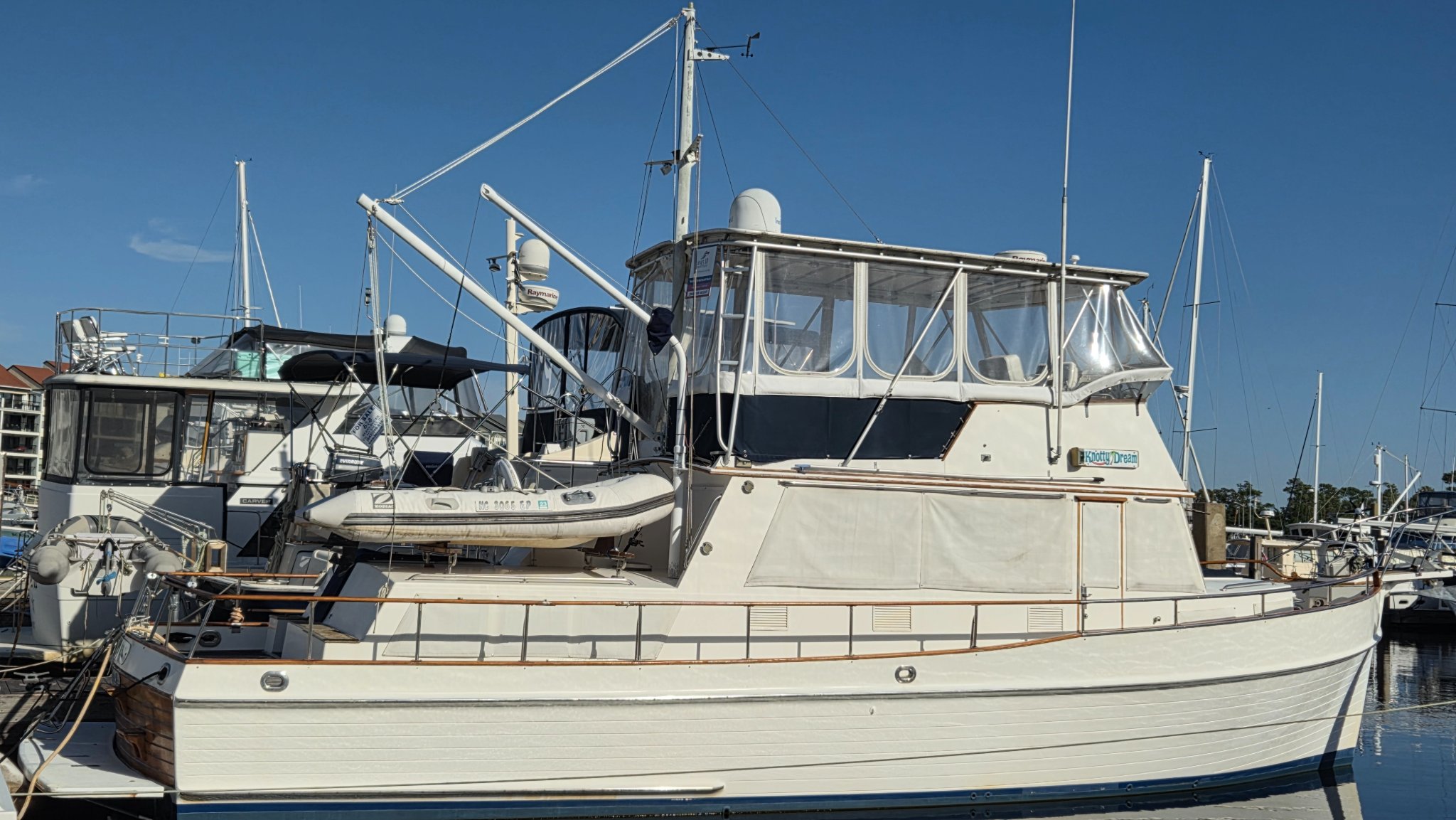 John Matthews Facebook ad: 1989 Grand Banks 42