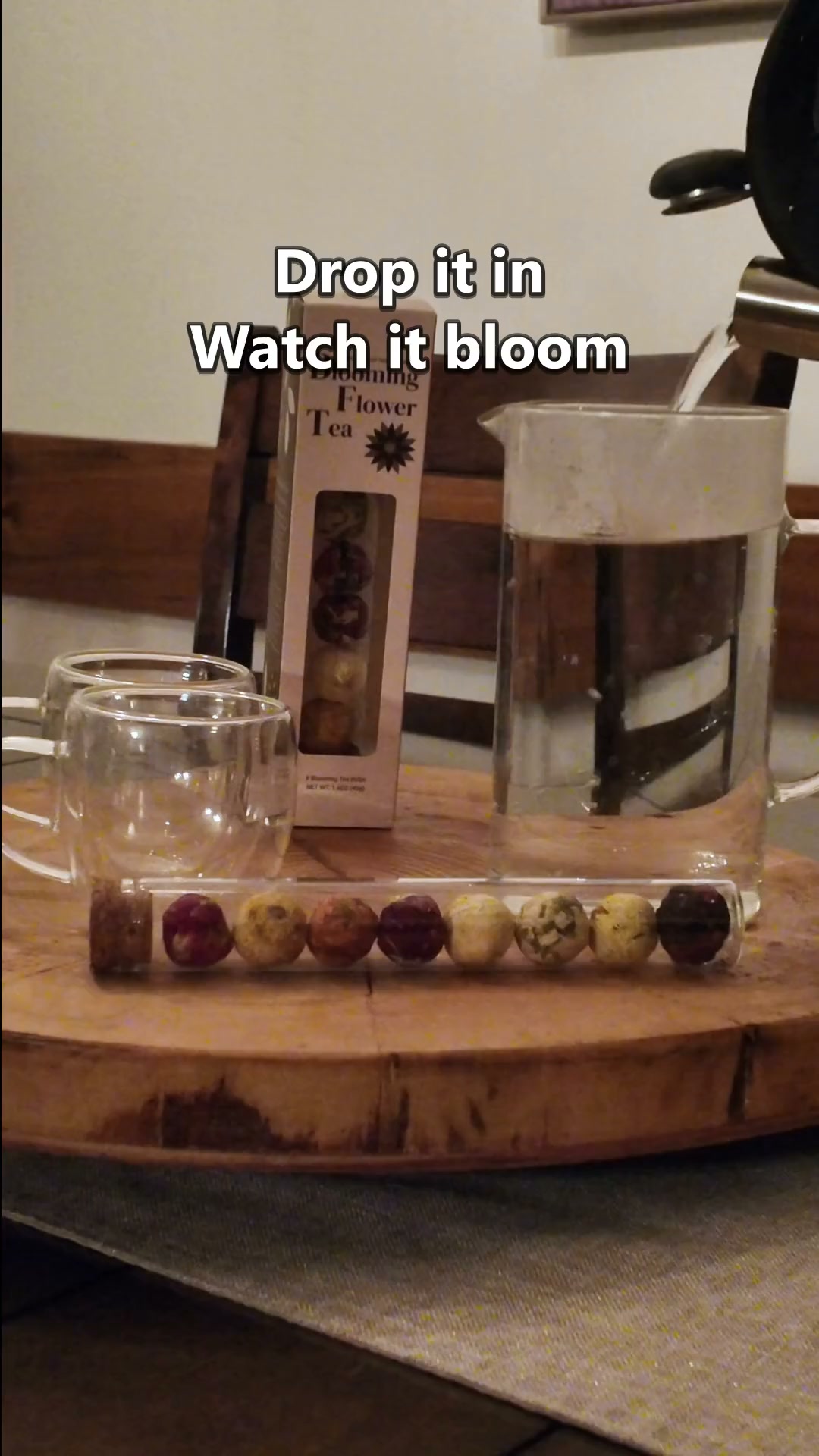 Wild Bounty Organics Facebook ad: Blooming Tea Bouquet