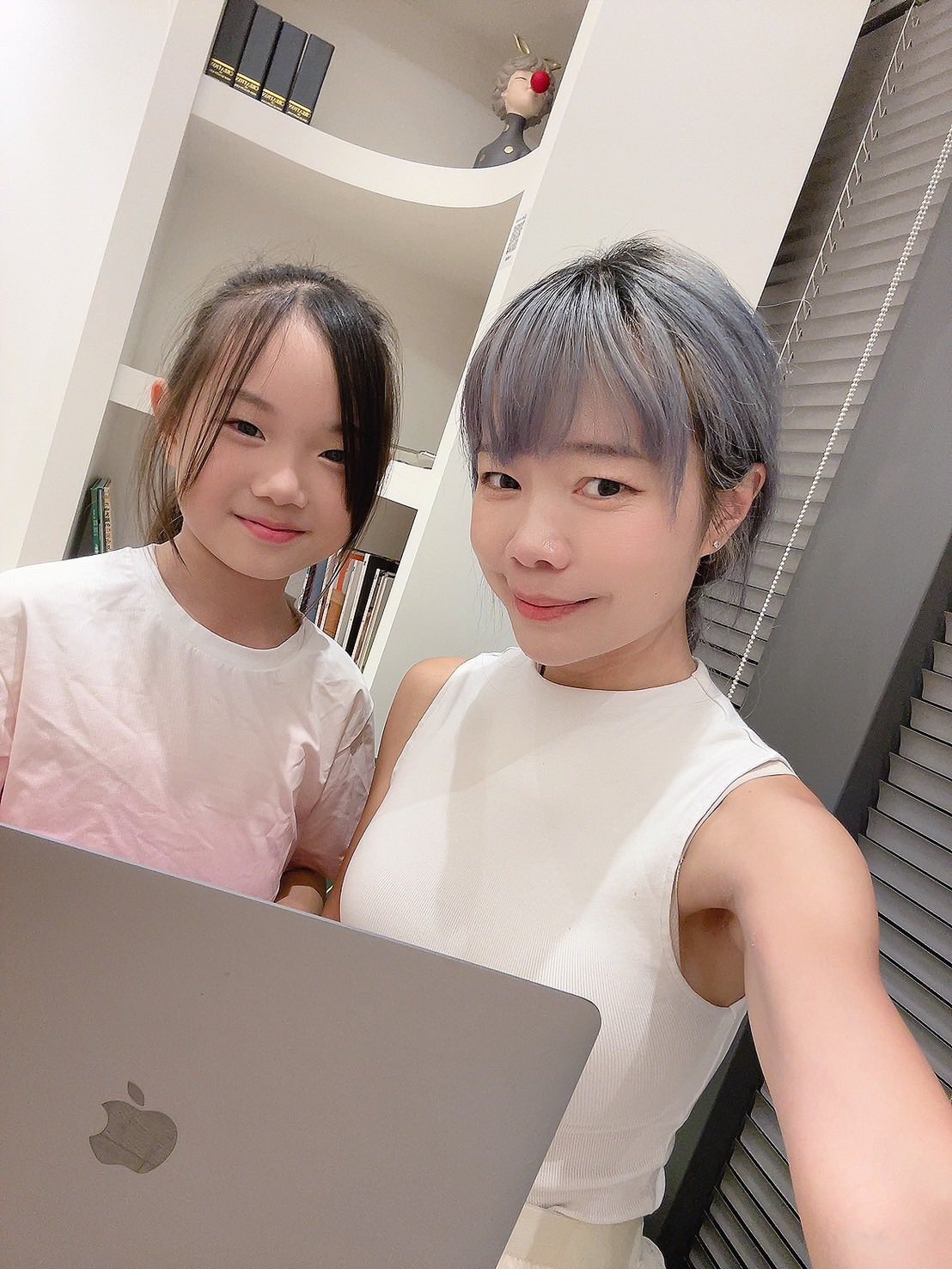 Yi Jin Facebook ad: 身為英文老師