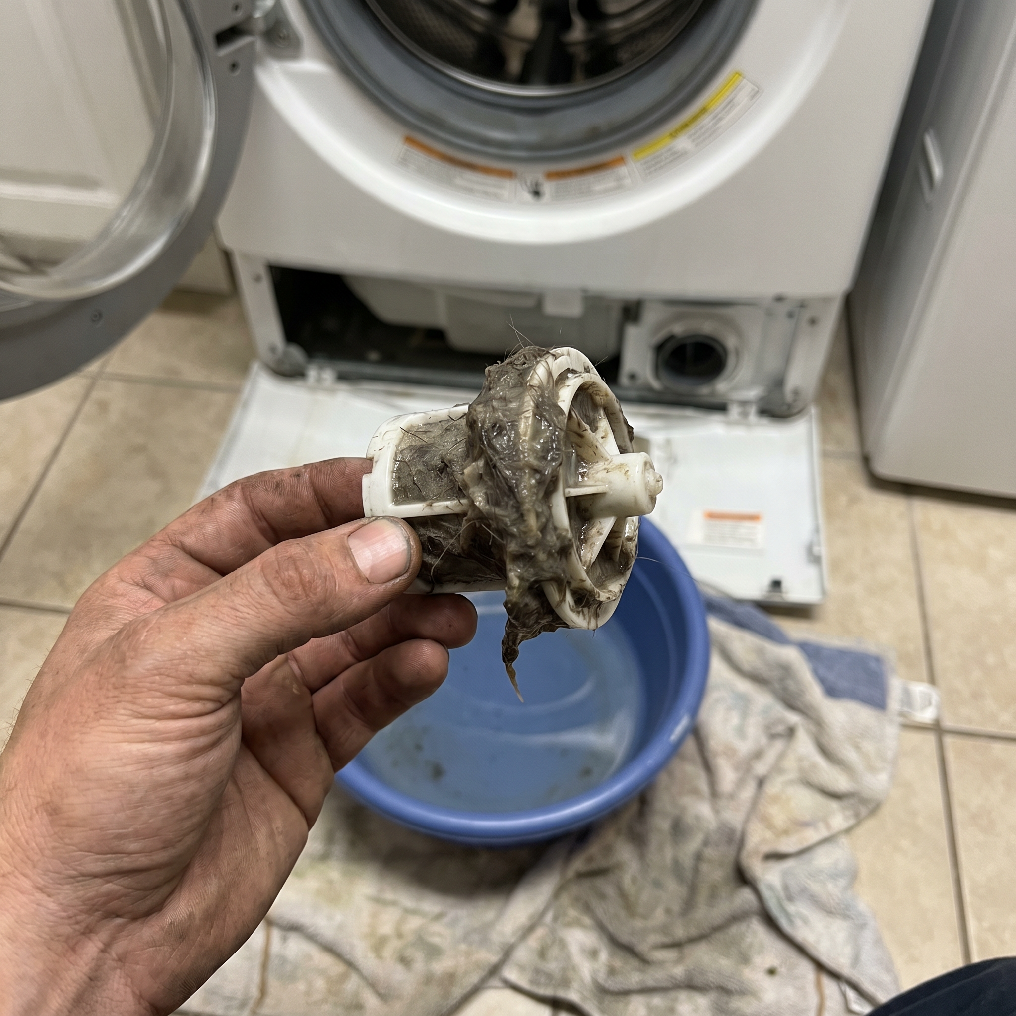 The National Home Laundry Association Facebook ad: Still Smells Like Wet Dog? Here's Why