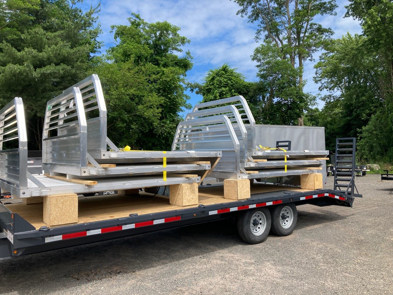 Somersville Sales Facebook ad: Alcom Aluminum Pickup Truck Flatbed Body