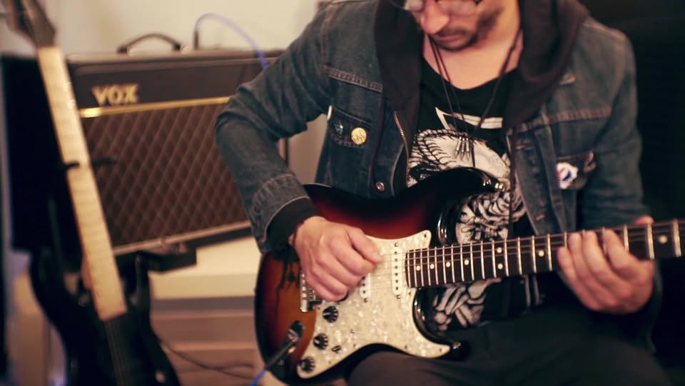 Silversound Guitar Facebook ad: Music Lessons