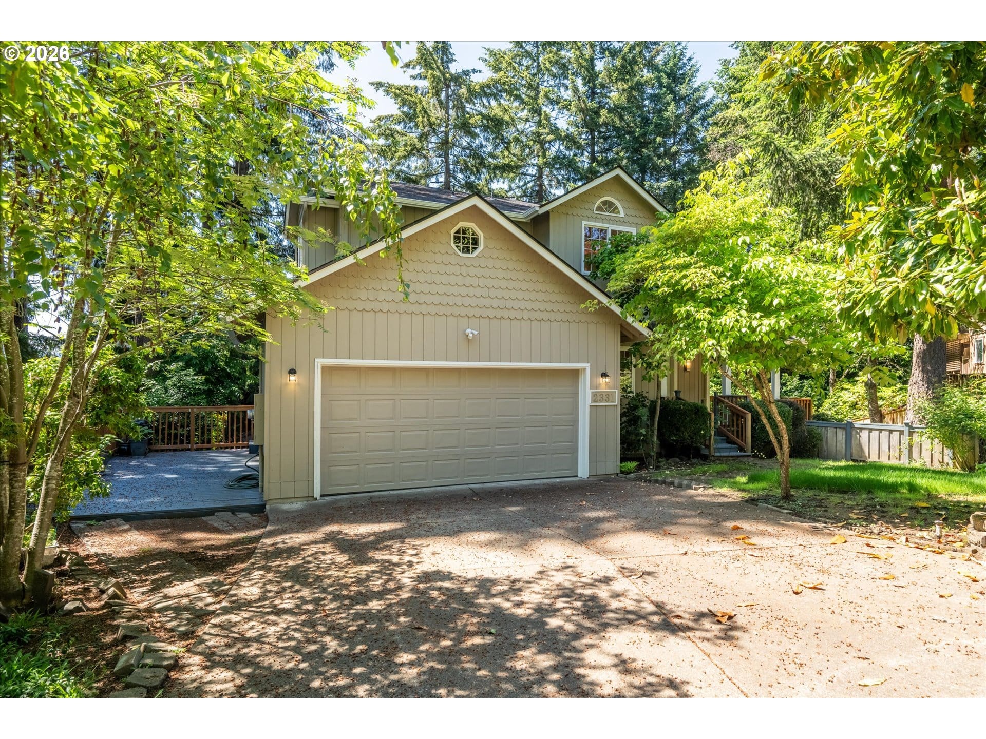 Berkshire Hathaway HomeServices Real Estate Professionals Facebook ad: Your next home is just a few clicks…
