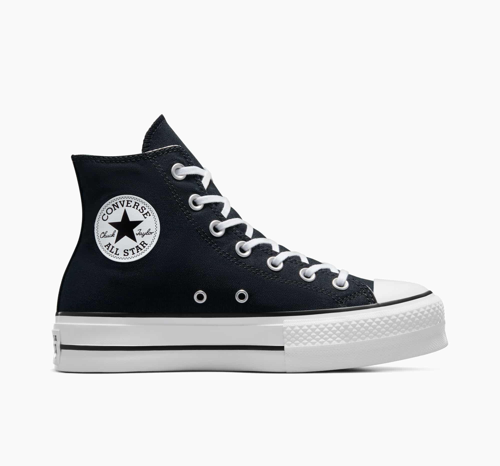 Converseforminsk Facebook ad: Фирменный магазин брендов Converse, Nike, Jordan и Crocs…