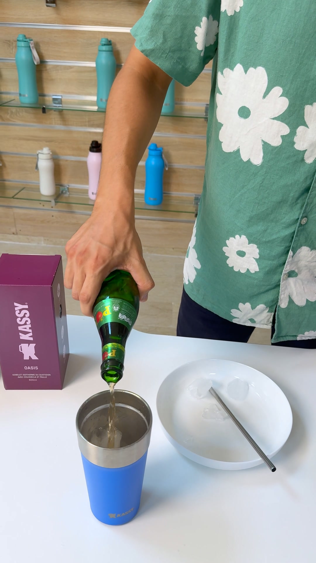 Kassy Facebook ad: Plus qu’un simple gobelet
