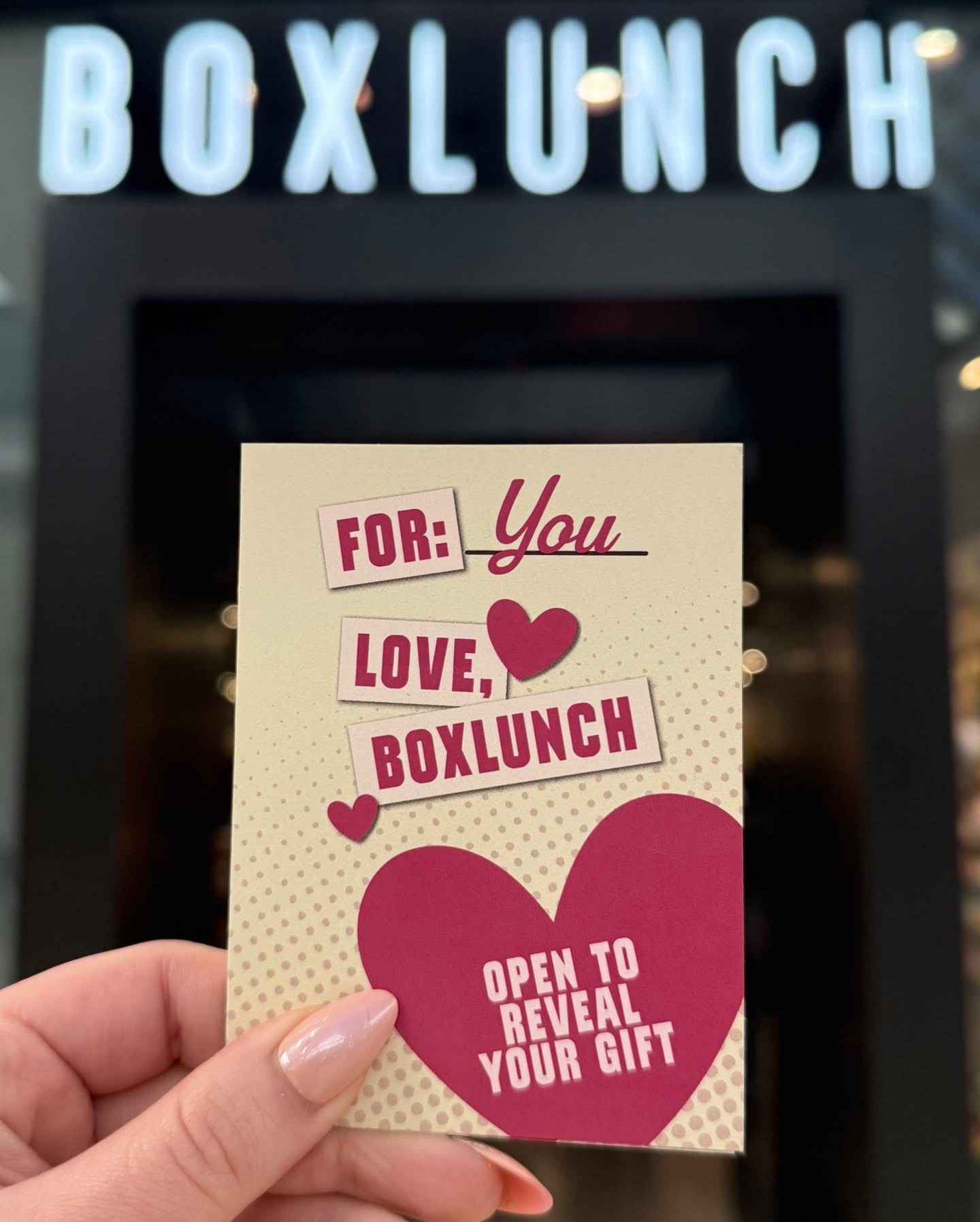 BoxLunch Facebook ad