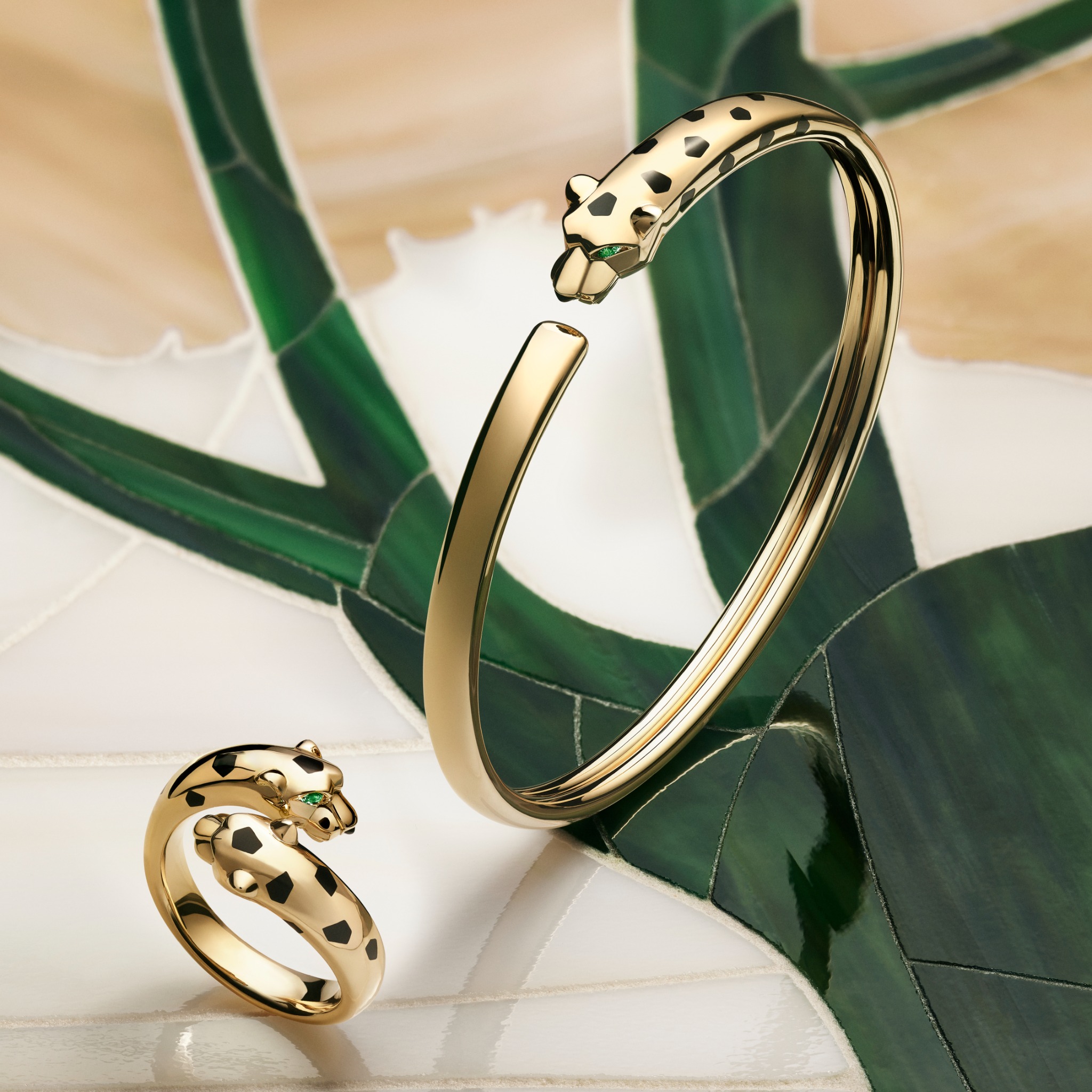 Cartier Facebook ad: The Panther magnetises this ring and bracelet and…
