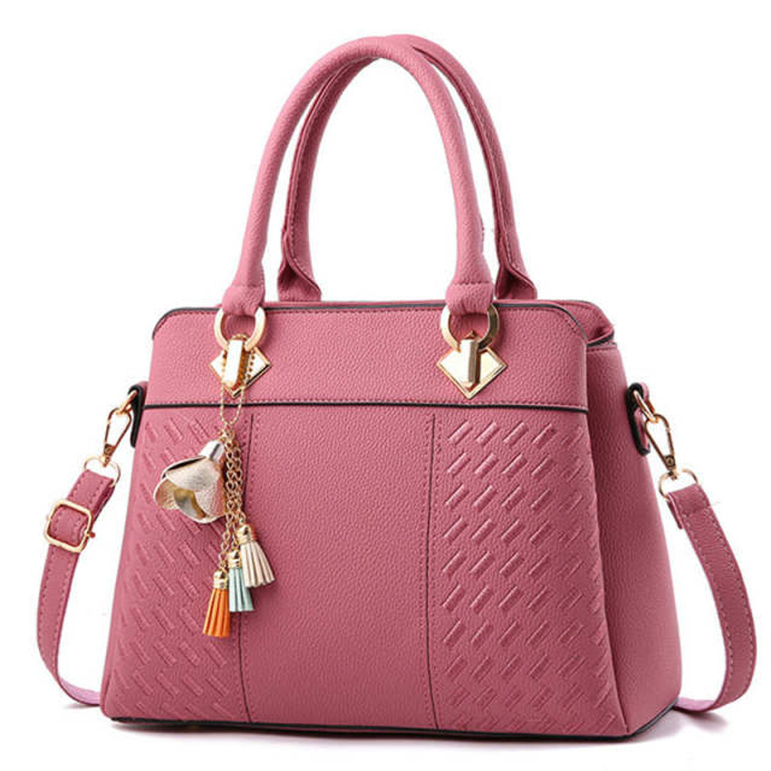 Aodour Facebook ad: Elevate Your Style with Aodour Bags!