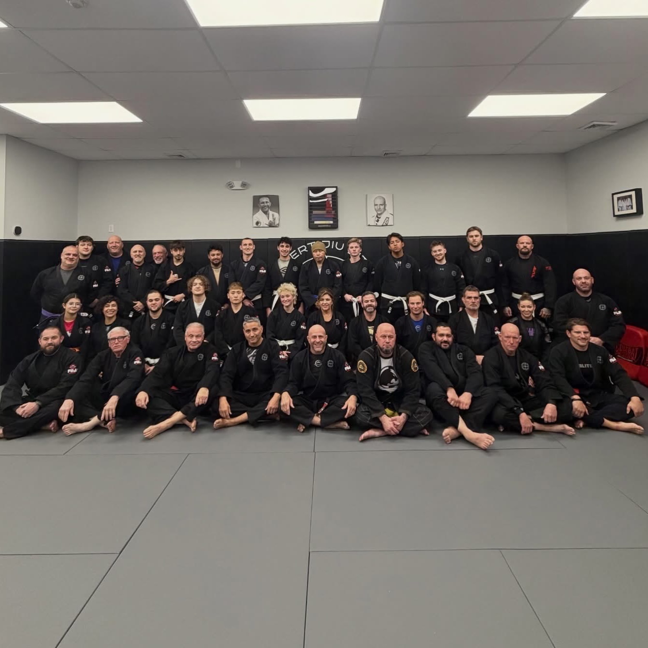 joeabjj Facebook ad