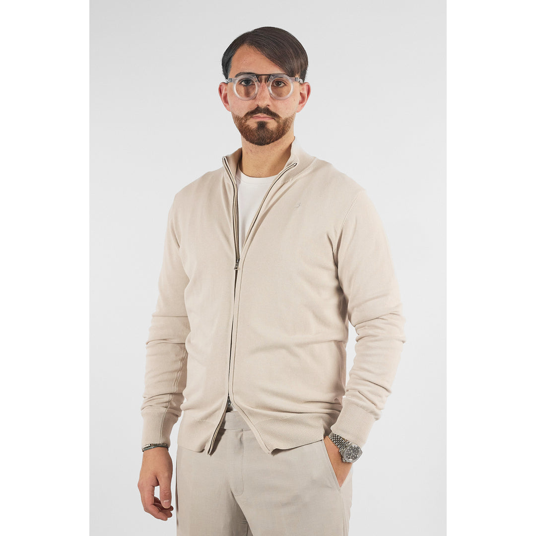 Three Brothers Formia Facebook ad: 2 PULLOVER €50!