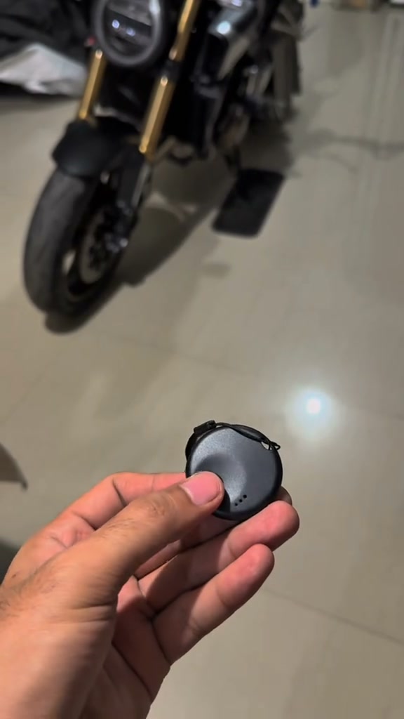 Hannah_Yanah Facebook ad: Purchase at a low price https://s.shopee.ph/112zEl3kPP