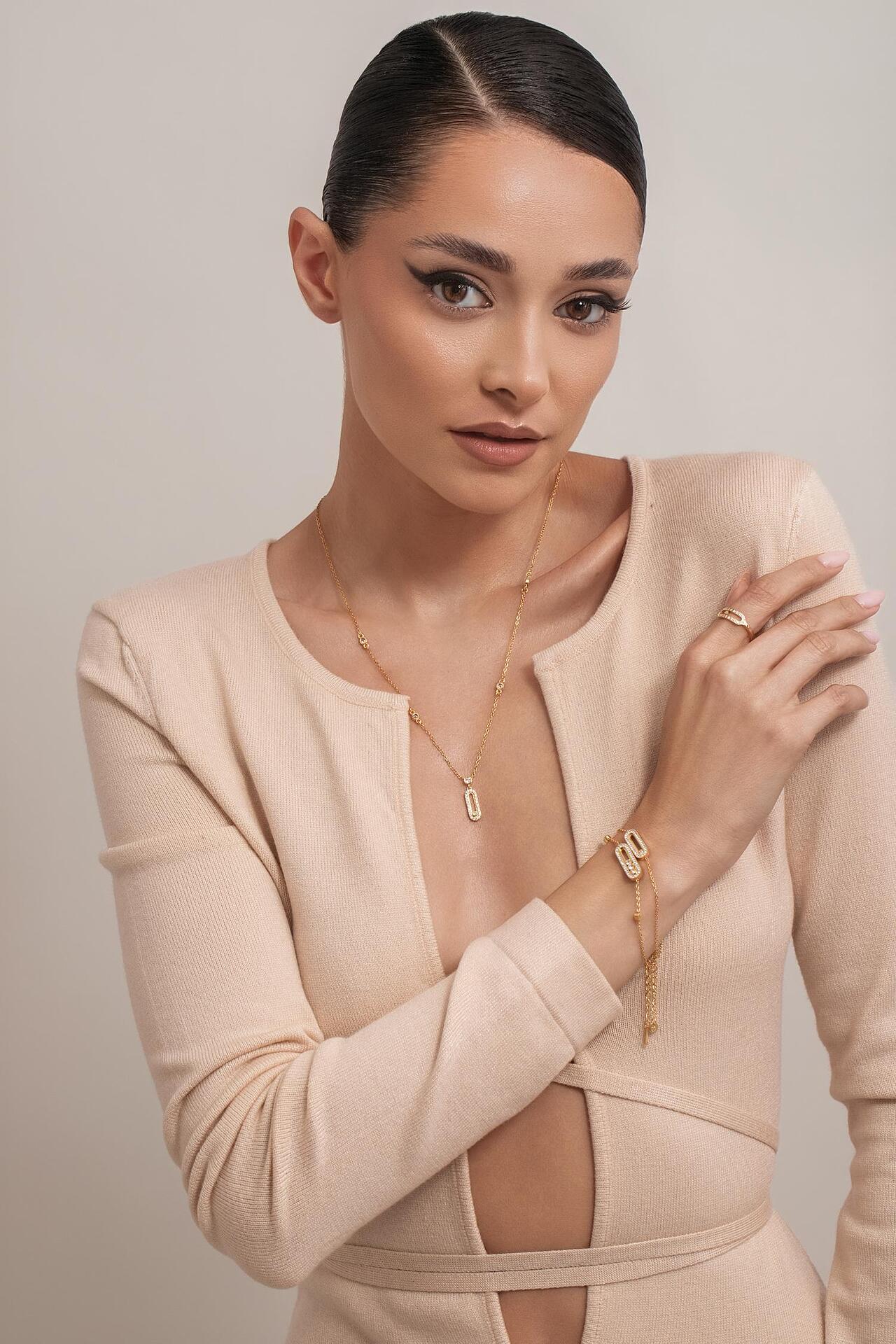 Bran&Co.Handmade jewelry Facebook ad