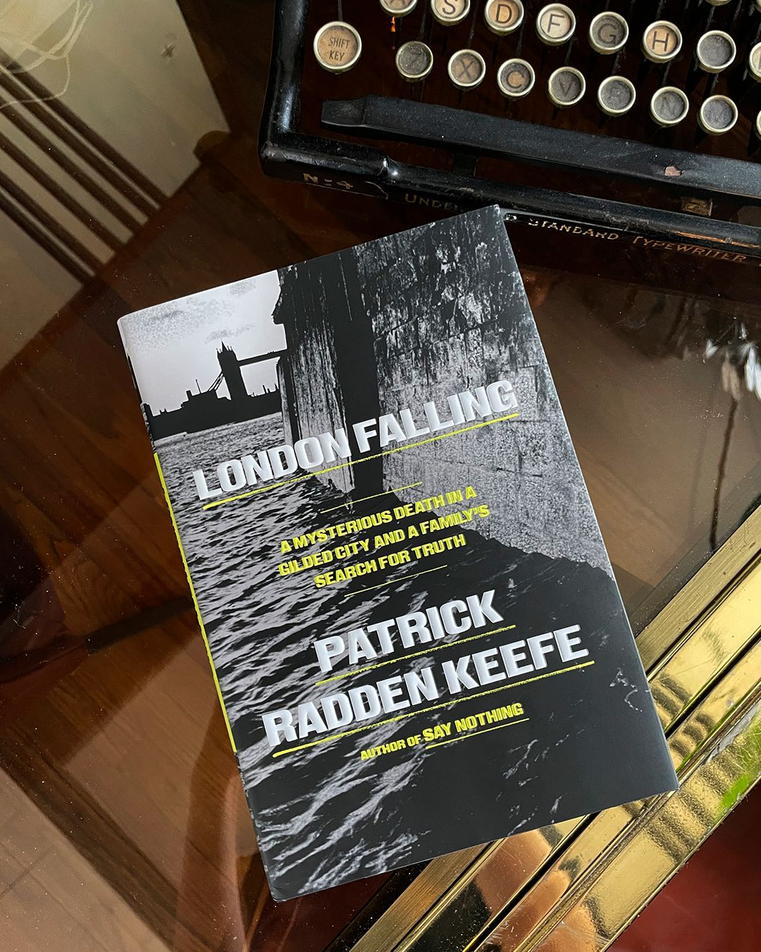 Doubleday Books Facebook ad: London, after all, is a city of tombs.