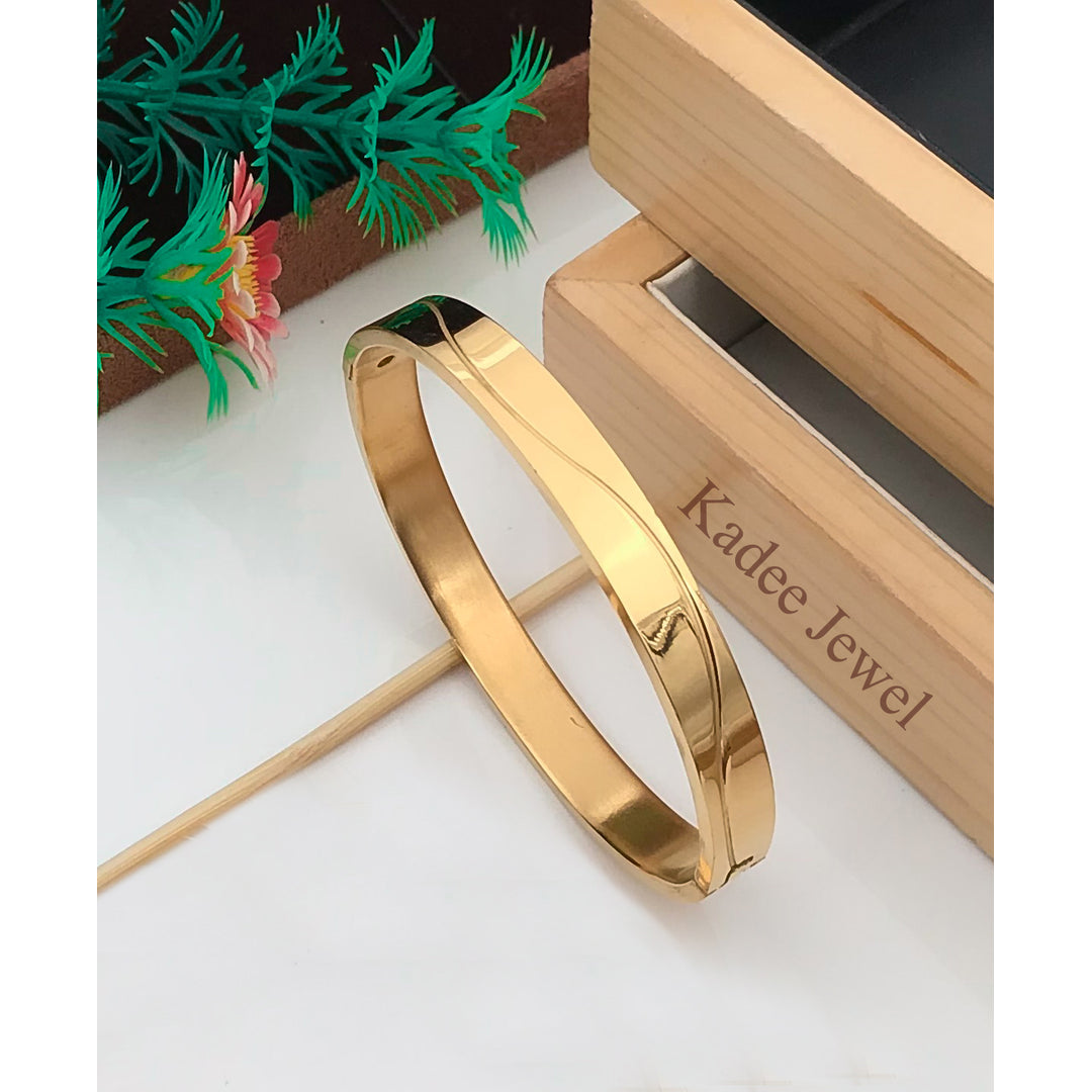 Kadeejewel Facebook ad