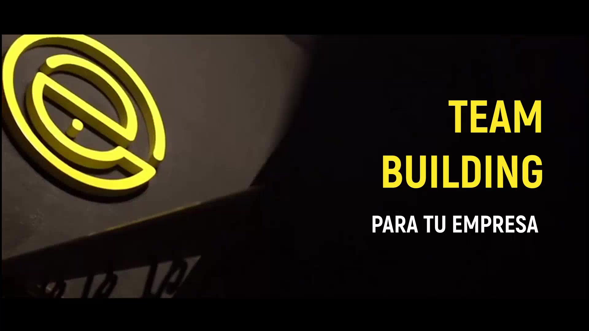 Euforia Rooms Facebook ad: ¡Team Building para tu empresa!