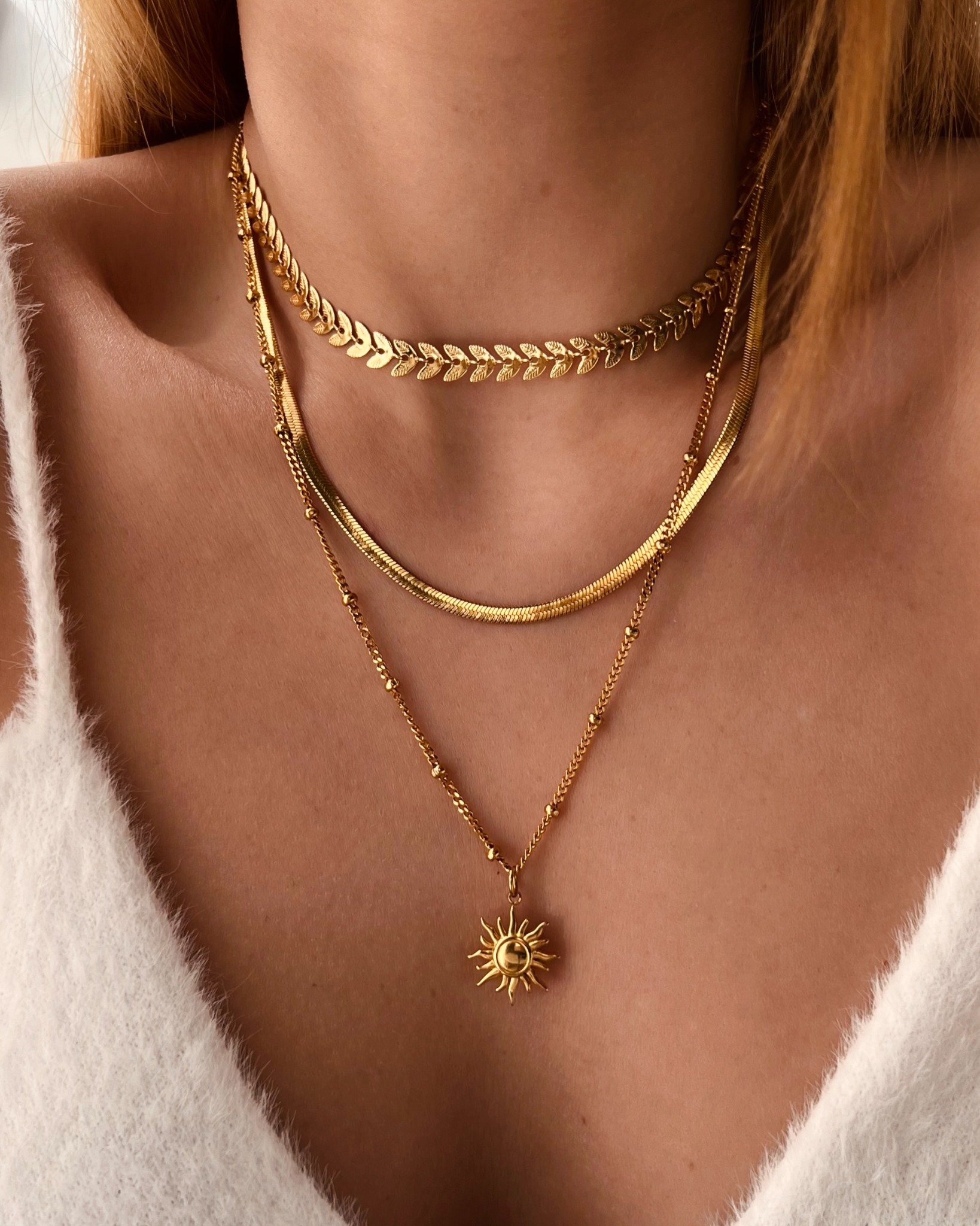 CoconutfashionJewels Facebook ad from Feb 16, 2026