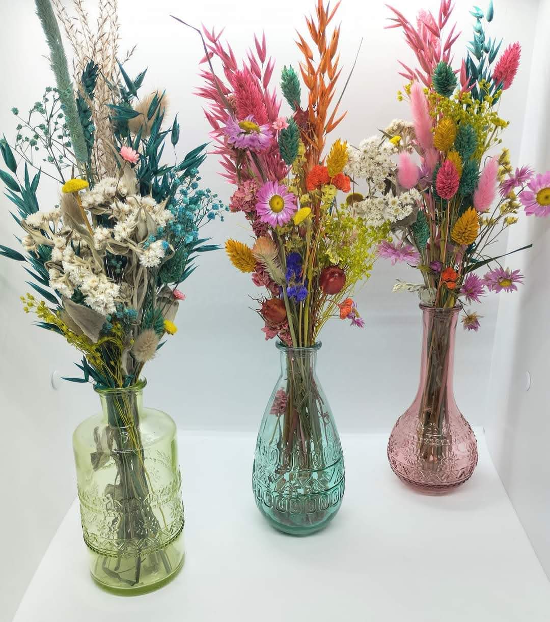 Kadooki Facebook ad: Bij Kadooki vind je een ruim assortiment droogbloemen…