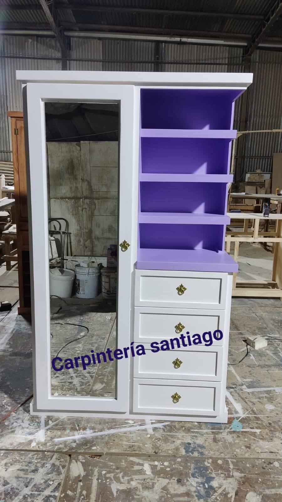 Carpintería Santiago Facebook ad: FONO 931041953