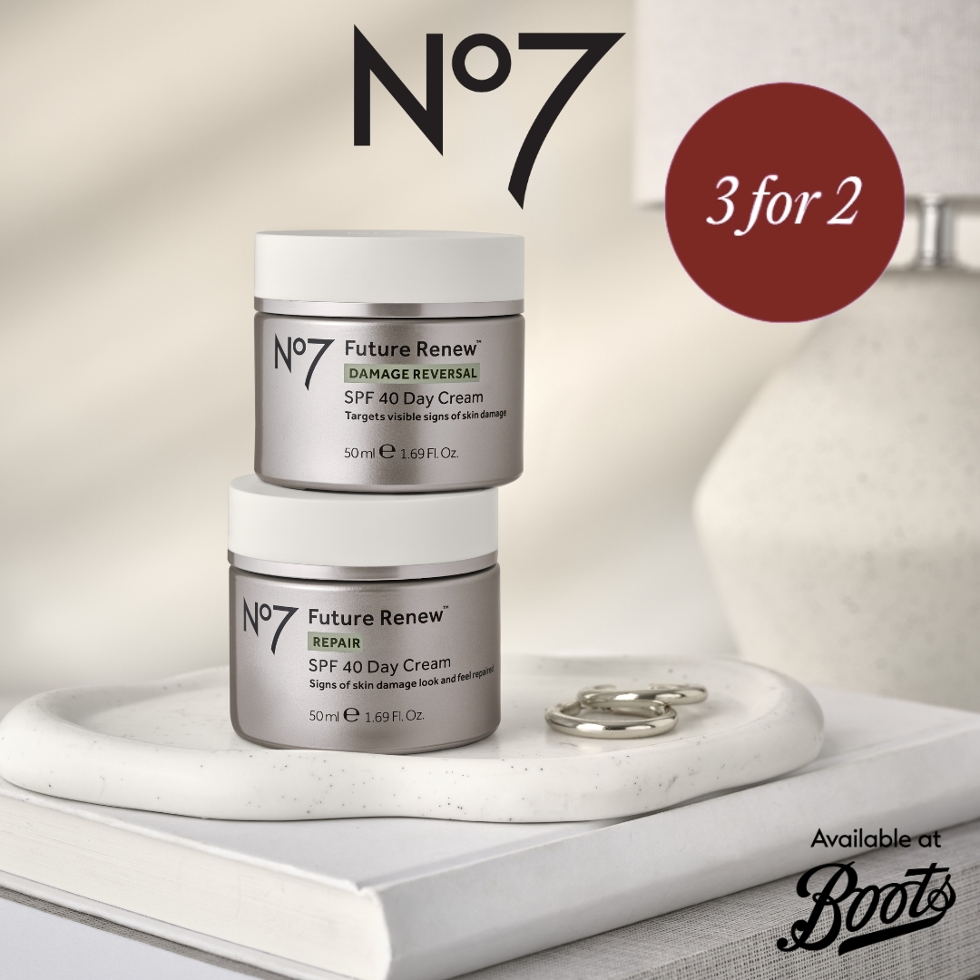 No7 Facebook ad