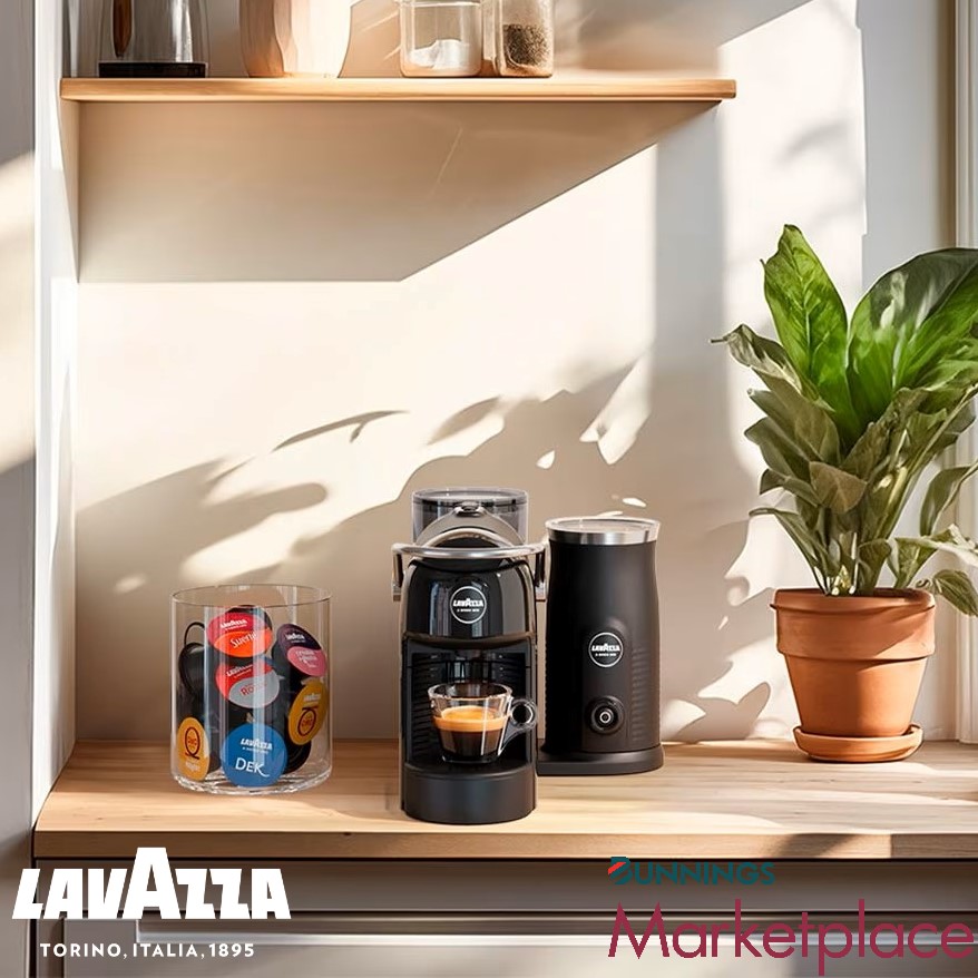 Bunnings Warehouse Australia Facebook ad