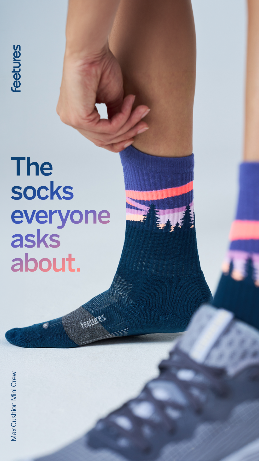 Feetures Facebook ad