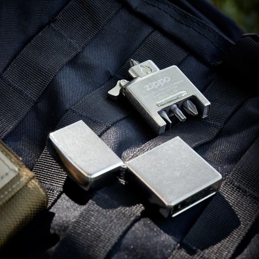 Zippo Facebook ad