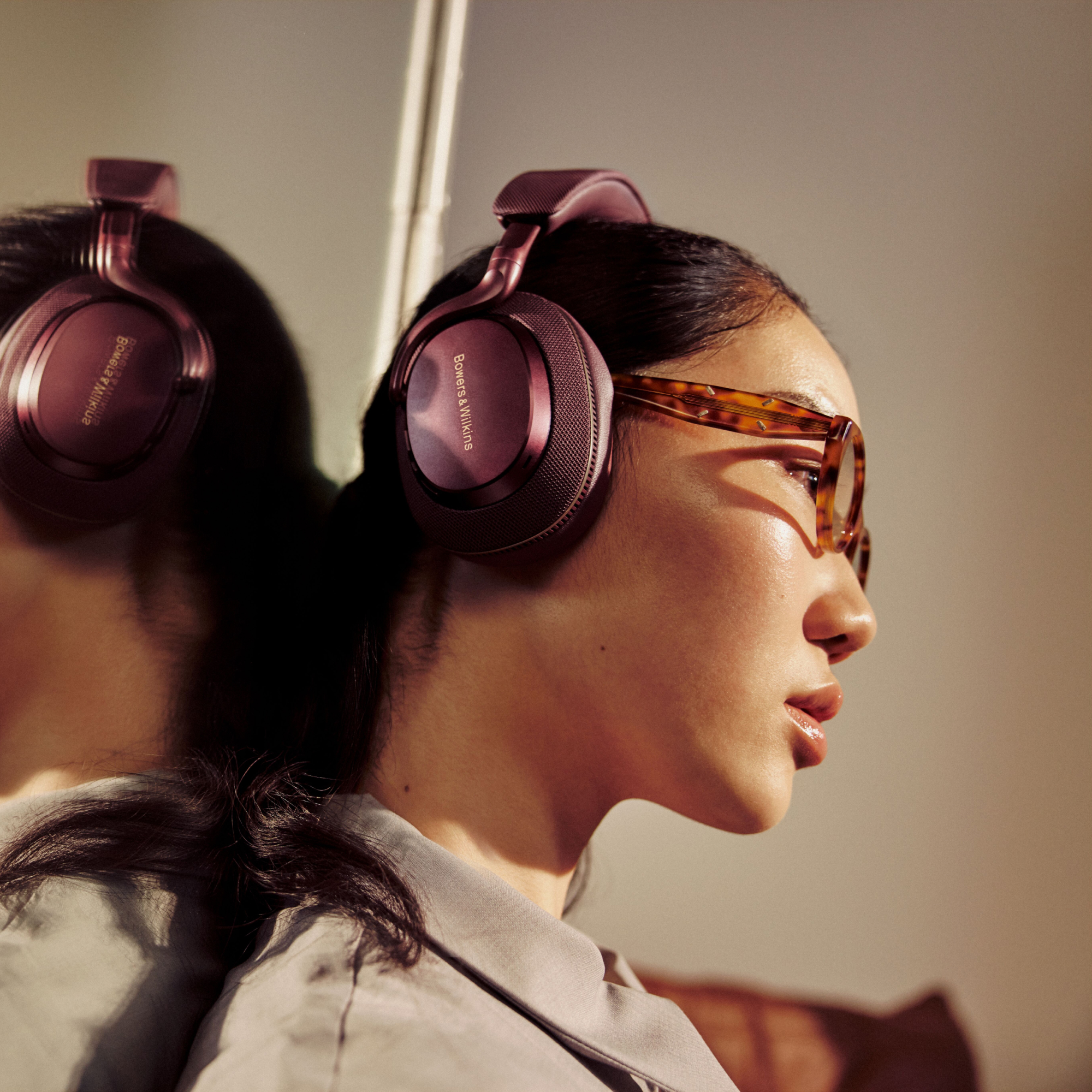 Bowers & Wilkins Facebook ad