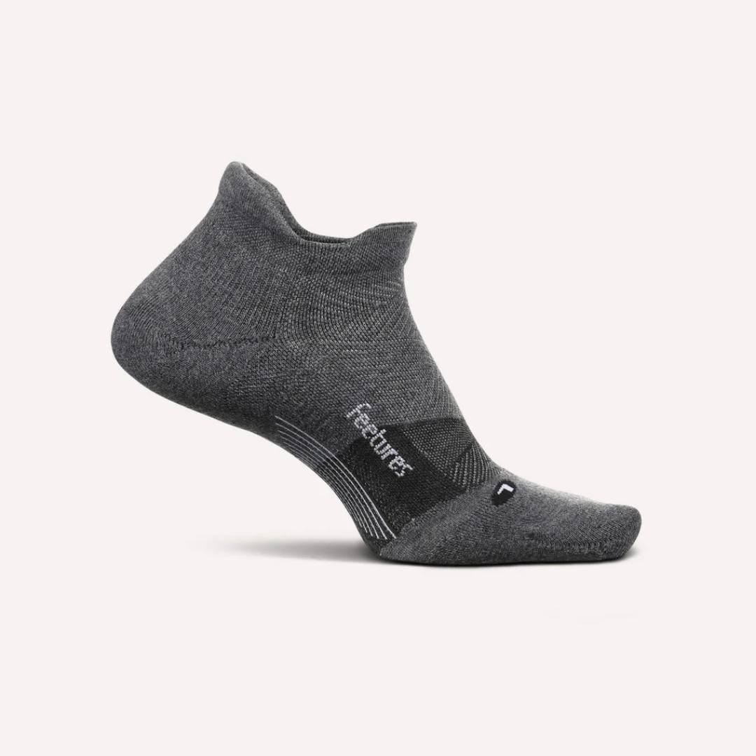 Feetures Facebook ad