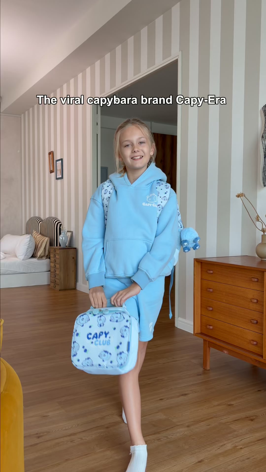 CAPY ERA Facebook ad: FREE Bag Charm