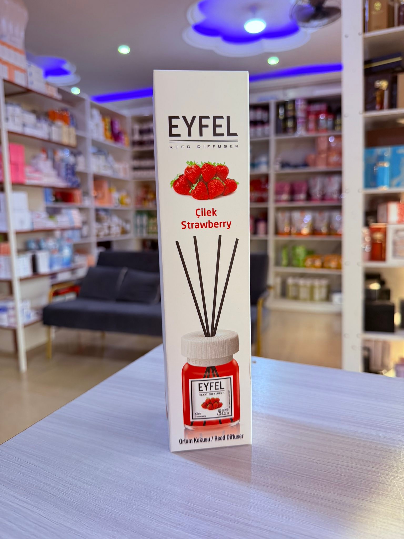 Univers Cosmétique Facebook ad