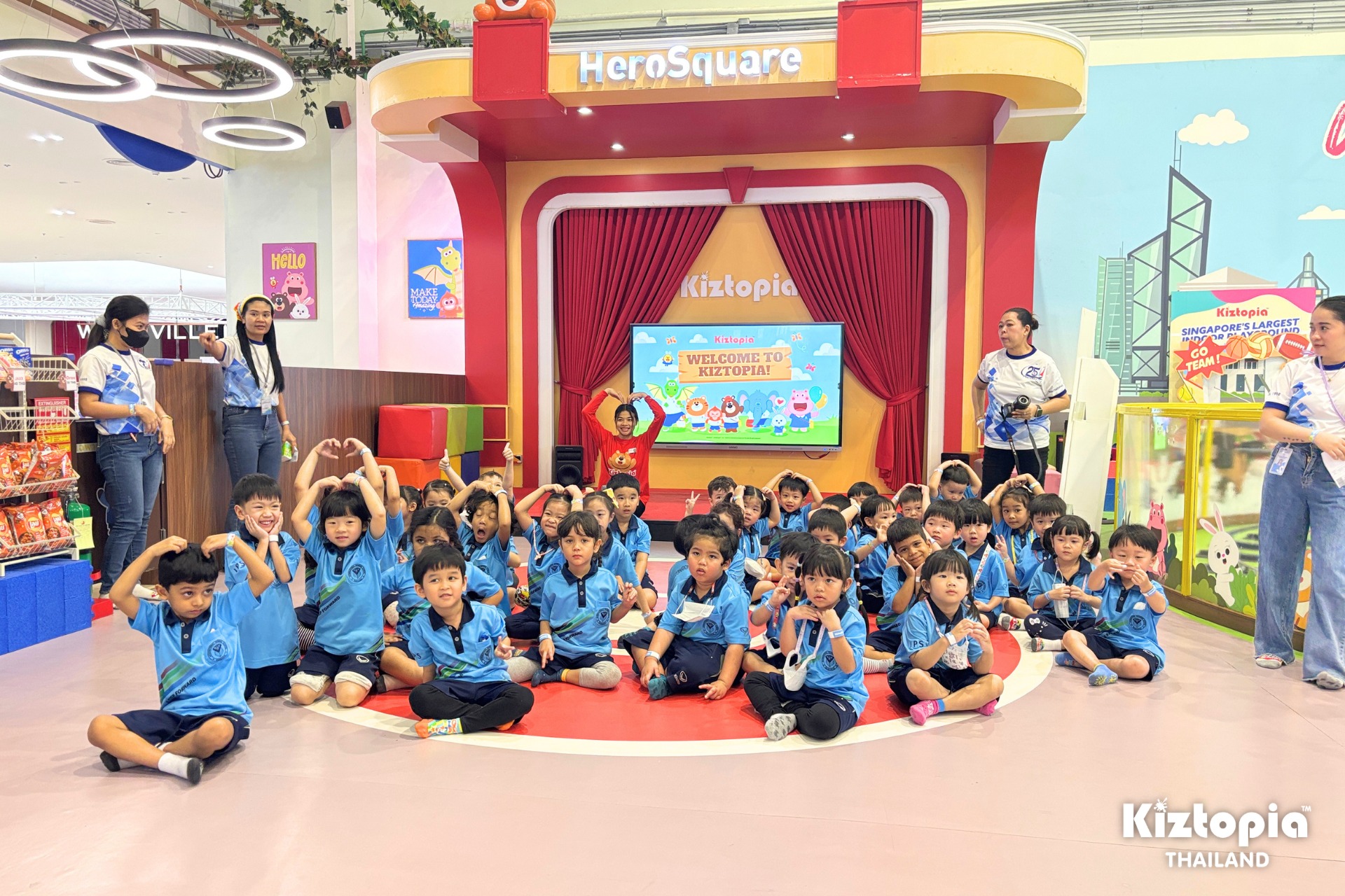 Kiztopia Thailand Facebook ad: ขอขอบคุณคุณครูและน้องๆ จาก International Pioneers School…