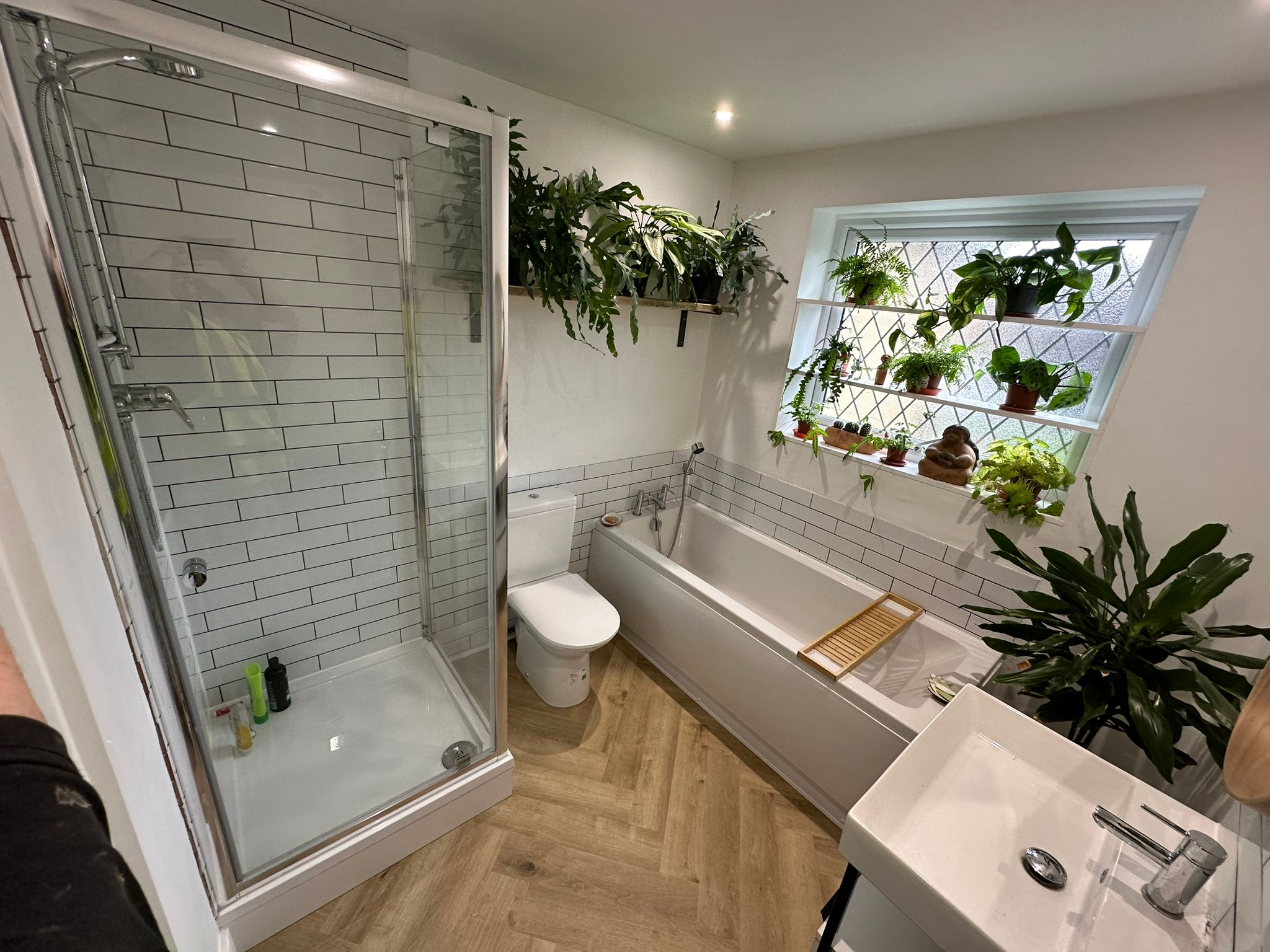 Elite Plumbing and Construction Ltd Facebook ad