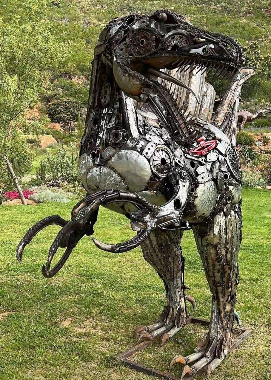 Roy Rwanga Facebook ad: RoyalMetal Art sculptures has stunning new sculptures ready…
