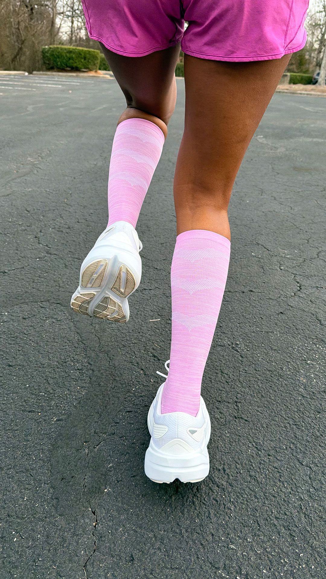 Feetures Facebook ad
