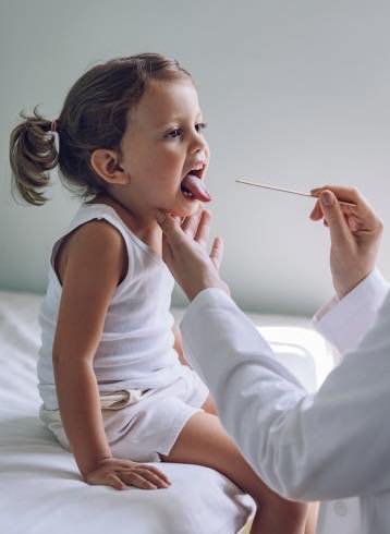 Pediatric House Call Solutions Facebook ad: Parents, it is strep throat season.