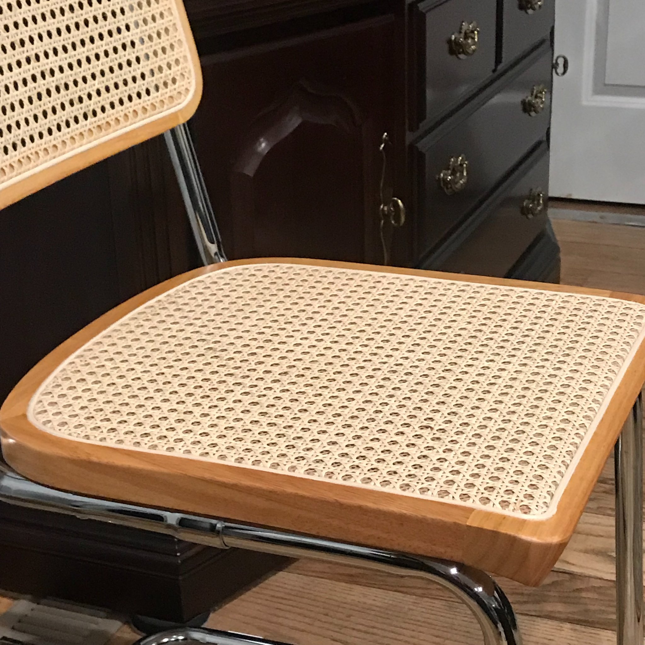 Rehan Khan Facebook ad: Cesca-Inspired Dining Chairs, MADE IN ITALY, Only $179…