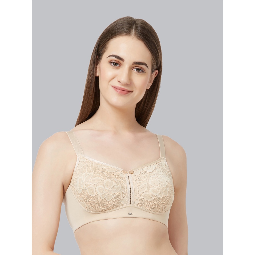 Myntra Facebook ad