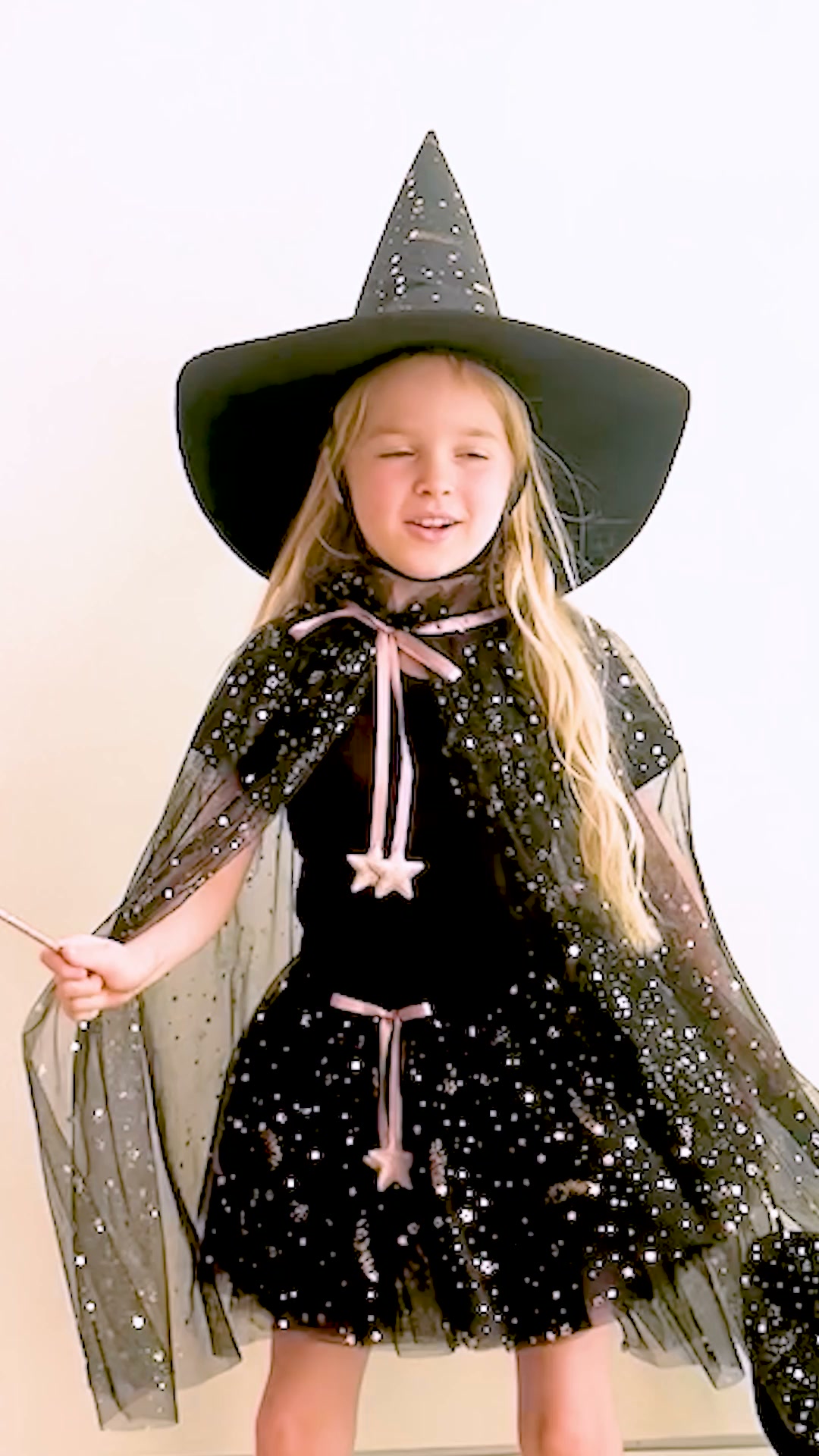 Mimi and Lula Facebook ad: Trick or treat?