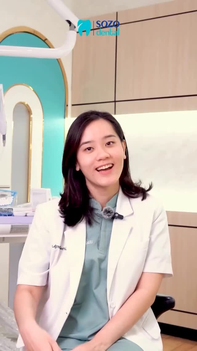 Sozo Dental Clinic Facebook ad: Pernah lihat ada garis hitam tipis di permukaan…