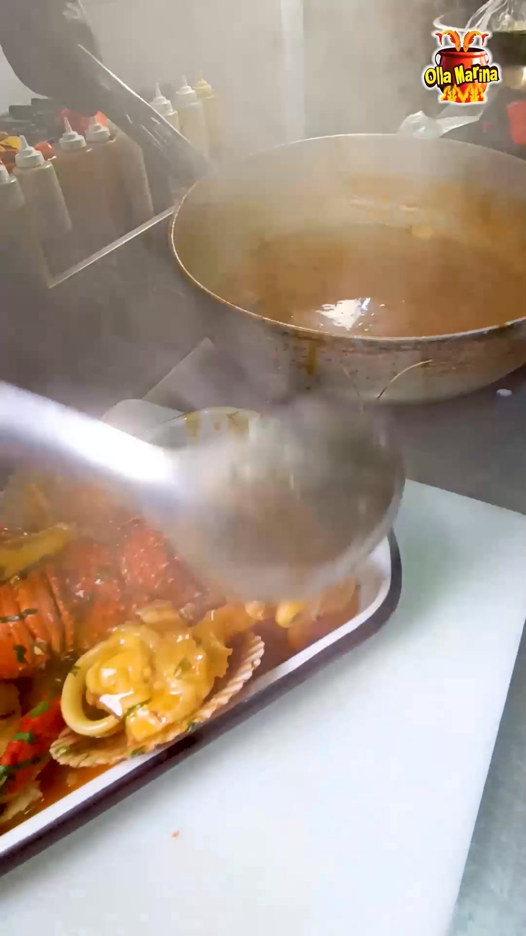 Cevicheria Olla Marina de Comas Facebook ad: Tenemos + de 13 presentaciones, disfruta con la…