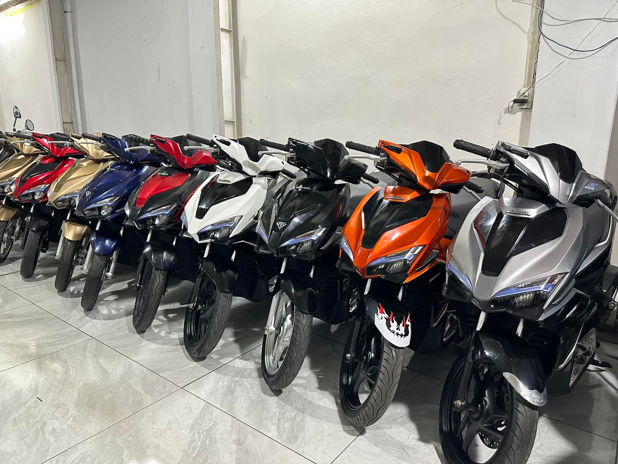 Motor Hoàng Phúc- Mua bán xe máy cũ giá rẻ, uy tín, chất lượng Hà Nội Facebook ad: số 226, đường Phúc Diễn, Cầu Diễn, Hà…